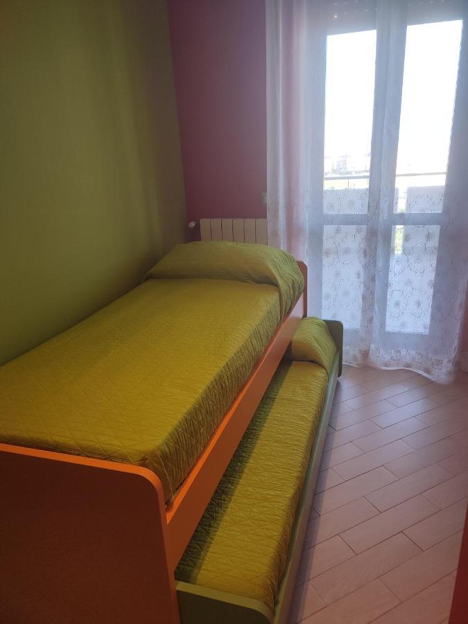 Casa Twins Lägenhet Bari Exteriör bild